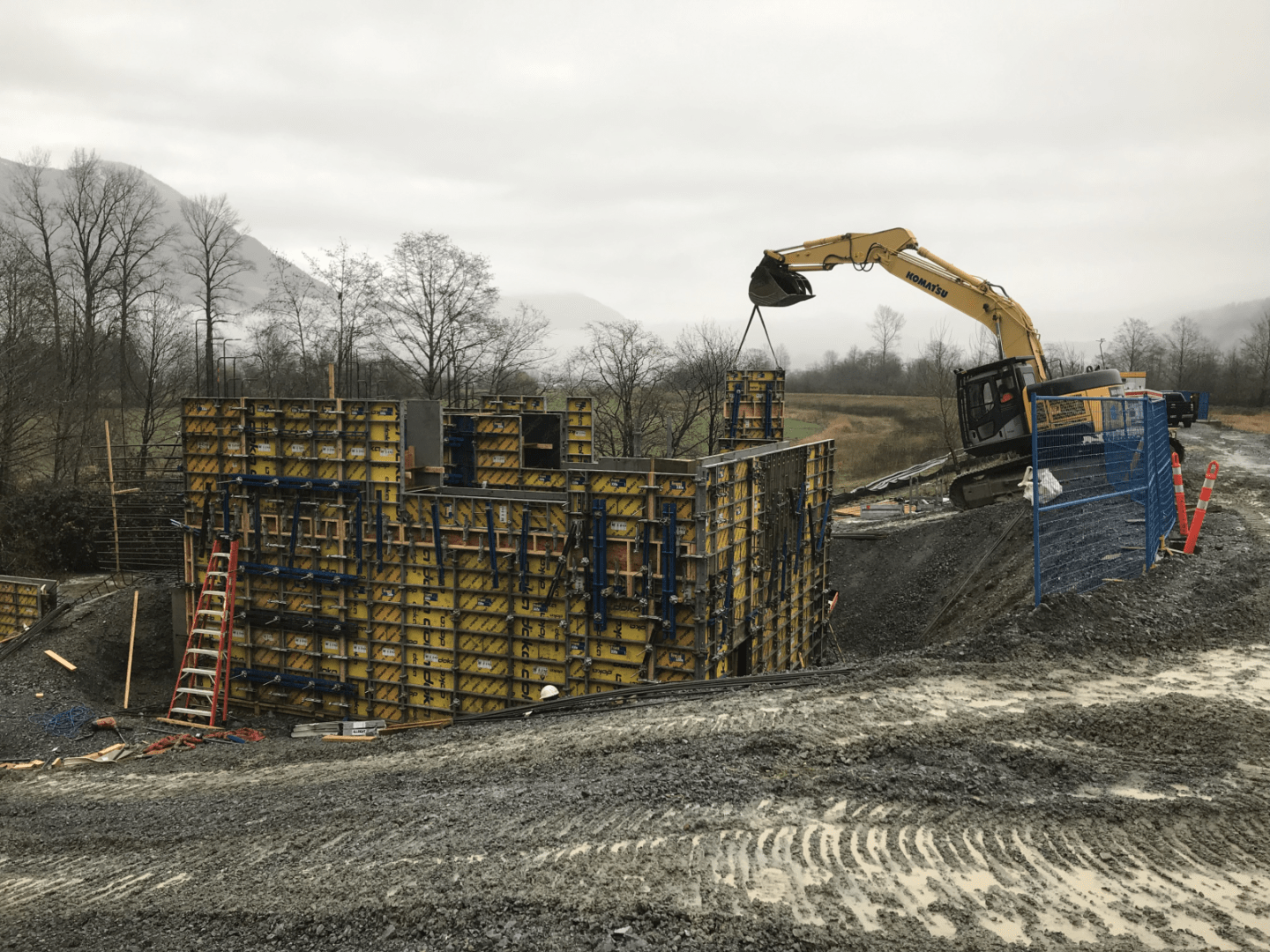 Industra Hammersley Project Foundation wall forming